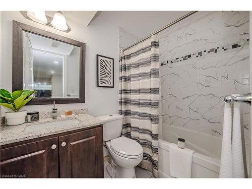 12 Summerfield Drive, Guelph, ON - Indoor Photo Showing Bathroom