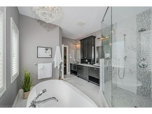 172 Niska Road, Guelph, ON - Indoor Photo Showing Bathroom