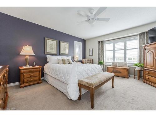 489 St Andrew Street E, Fergus, ON - Indoor Photo Showing Bedroom