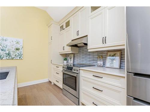 396 Four Mile Creek Road, Niagara-On-The-Lake, ON - Indoor Photo Showing Kitchen With Stainless Steel Kitchen With Upgraded Kitchen