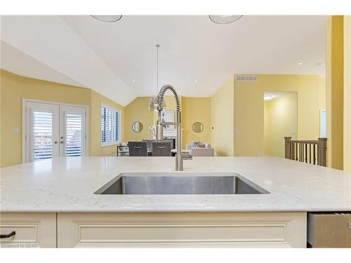 396 Four Mile Creek Road, Niagara-On-The-Lake, ON - Indoor Photo Showing Kitchen