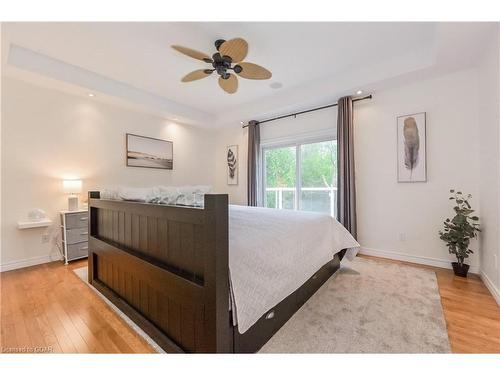 64 Water Street E, Elora, ON - Indoor Photo Showing Bedroom