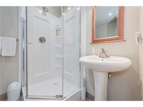 64 Water Street E, Elora, ON - Indoor Photo Showing Bathroom