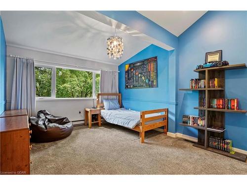 1845 Woodhull Road, London, ON - Indoor Photo Showing Bedroom