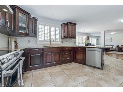 35 Marr Drive, Elora, ON - Indoor Photo Showing Kitchen