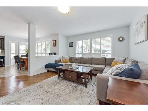 35 Marr Drive, Elora, ON - Indoor Photo Showing Living Room