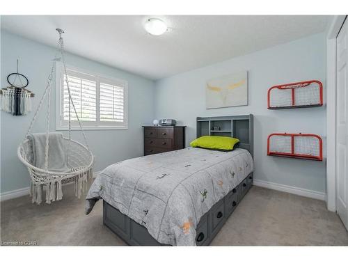 35 Marr Drive, Elora, ON - Indoor Photo Showing Bedroom