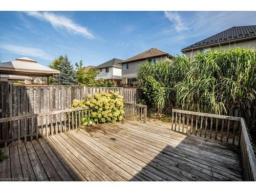 35 Clough Cres Crescent, Guelph, ON - Outdoor With Deck Patio Veranda With Exterior