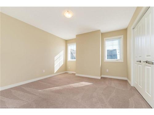 16 Guthrie Lane, Rockwood, ON - Indoor Photo Showing Other Room