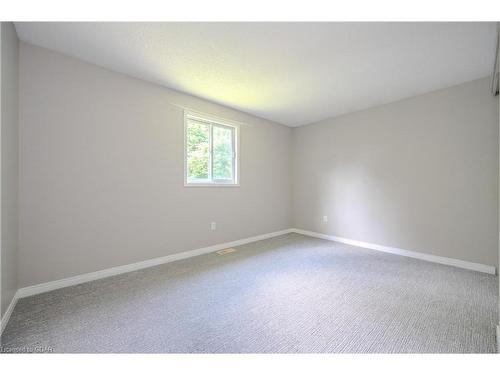 484 Millburn Boulevard, Fergus, ON - Indoor Photo Showing Other Room