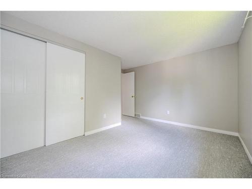 484 Millburn Boulevard, Fergus, ON - Indoor Photo Showing Other Room