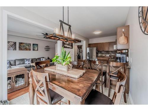 124 Courtney Street, Fergus, ON - Indoor Photo Showing Dining Room