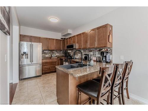 124 Courtney Street, Fergus, ON - Indoor Photo Showing Kitchen With Double Sink