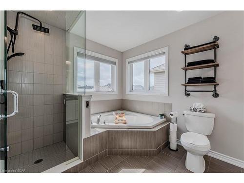 124 Courtney Street, Fergus, ON - Indoor Photo Showing Bathroom