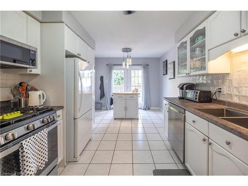 297 Grange Road, Guelph, ON - Indoor Photo Showing Kitchen With Double Sink