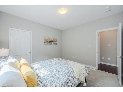 103 Ambrous Crescent, Guelph, ON - Indoor Photo Showing Bedroom