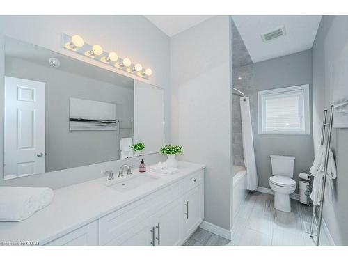 103 Ambrous Crescent, Guelph, ON - Indoor Photo Showing Bathroom