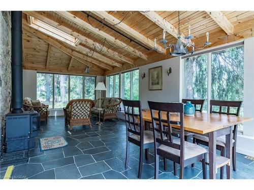 5588 Wellington Rd 39, Guelph/Eramosa, ON - Indoor Photo Showing Dining Room