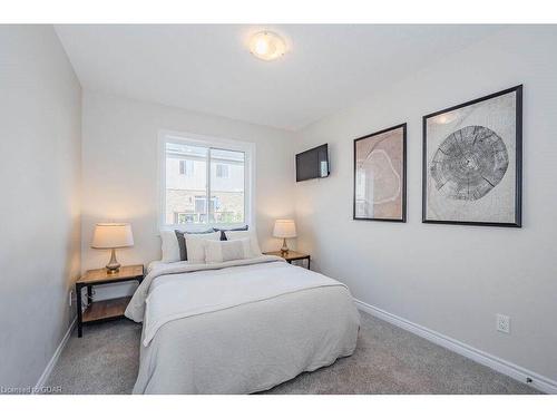 67 Frasson Drive, Guelph, ON - Indoor Photo Showing Bedroom