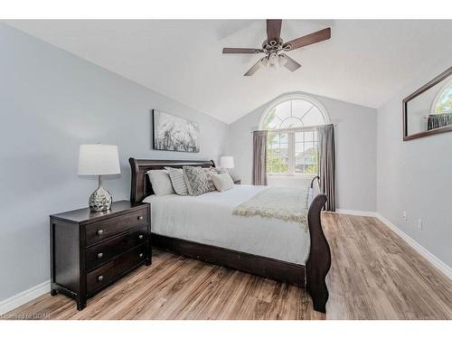 61 Marsh Crescent, Guelph, ON - Indoor Photo Showing Bedroom