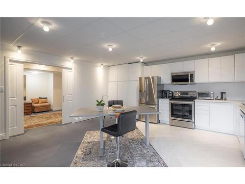 3030 Concession Road 3, Adjala-Tosorontio, ON - Indoor Photo Showing Kitchen