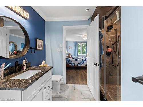 100 Harris Crescent, Mount Forest, ON - Indoor Photo Showing Bathroom