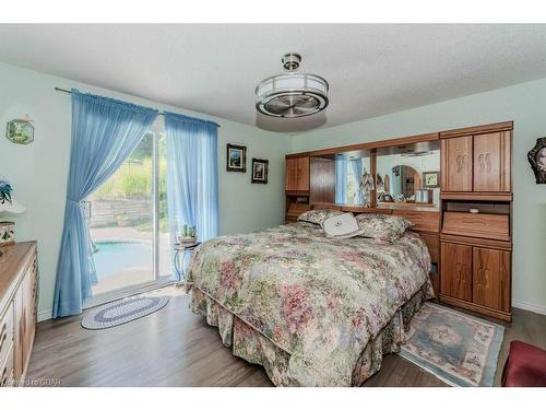 112 Freshmeadow Way, Guelph, ON - Indoor Photo Showing Bedroom