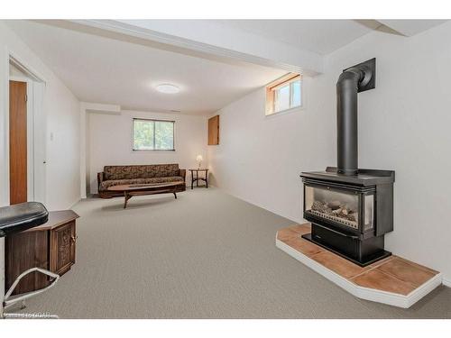 112 Freshmeadow Way, Guelph, ON - Indoor With Fireplace