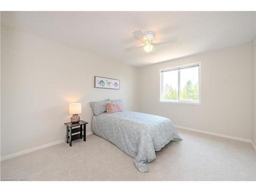 19 Silversmith Court, Guelph, ON - Indoor Photo Showing Bedroom