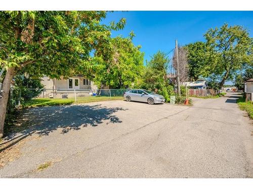 467 York Road, Guelph, ON - Outdoor