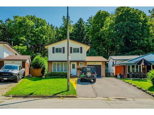 160 Arrowhead Crescent, Kitchener, ON - Outdoor With Facade