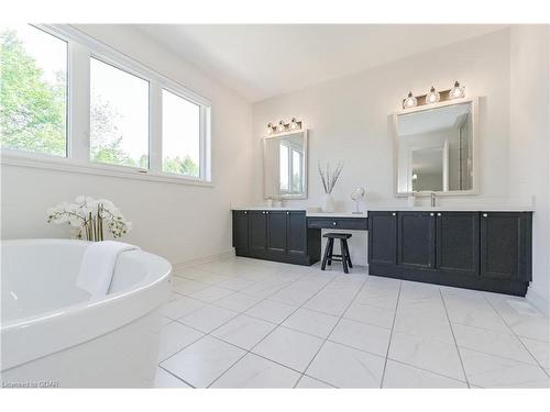 64 Harpin Way East, Fergus, ON - Indoor Photo Showing Bathroom