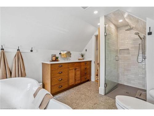 75 Chalmers Street, Elora, ON - Indoor Photo Showing Bathroom