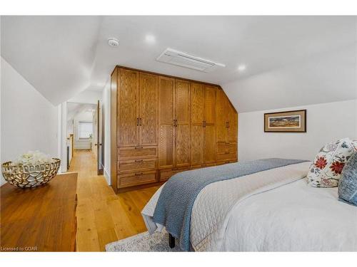 75 Chalmers Street, Elora, ON - Indoor Photo Showing Bedroom