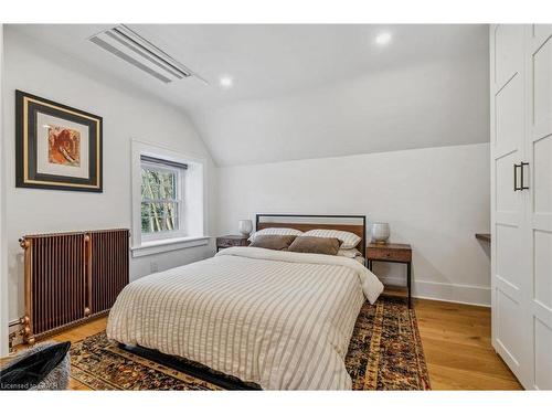 75 Chalmers Street, Elora, ON - Indoor Photo Showing Bedroom