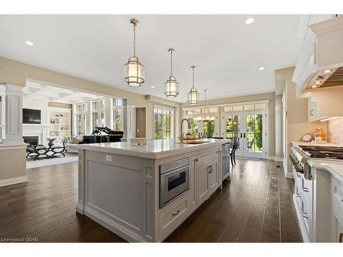 84 Old Ruby Lane, Puslinch, ON - Indoor Photo Showing Kitchen With Upgraded Kitchen