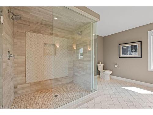 84 Old Ruby Lane, Puslinch, ON - Indoor Photo Showing Bathroom