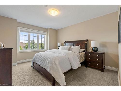 84 Old Ruby Lane, Puslinch, ON - Indoor Photo Showing Bedroom