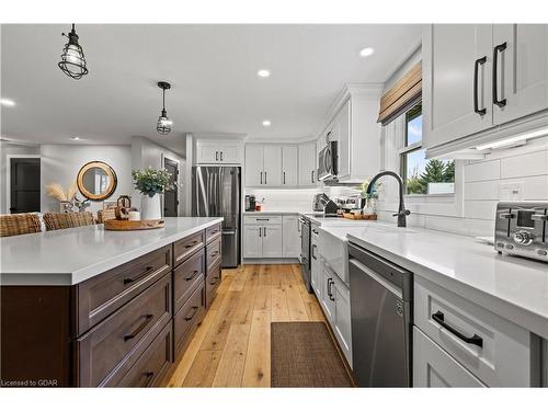 5 Macdonald Street, Centre Wellington, ON - Indoor Photo Showing Kitchen With Upgraded Kitchen