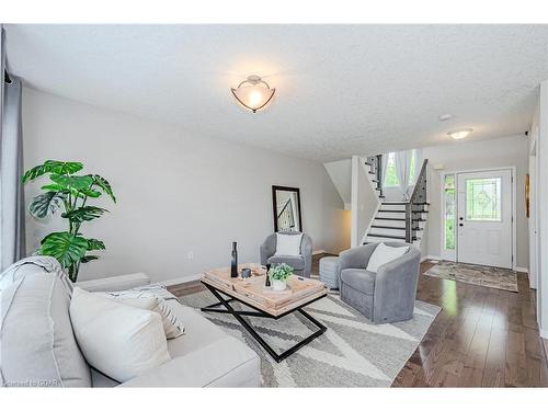 173 Clair Road W, Guelph, ON - Indoor Photo Showing Living Room