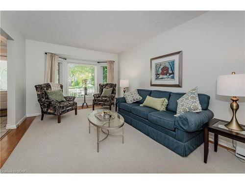 101 Rickson Avenue, Guelph, ON - Indoor Photo Showing Living Room