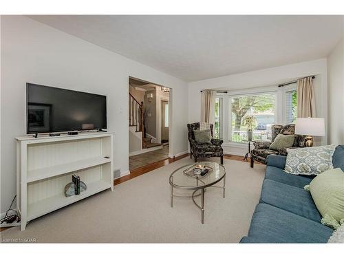 101 Rickson Avenue, Guelph, ON - Indoor Photo Showing Living Room