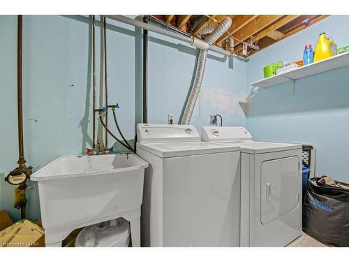 71 Westwood Road, Guelph, ON - Indoor Photo Showing Laundry Room