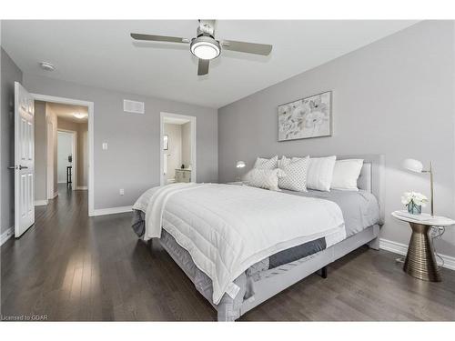 6-65 Elliott Ave East, Fergus, ON - Indoor Photo Showing Bedroom