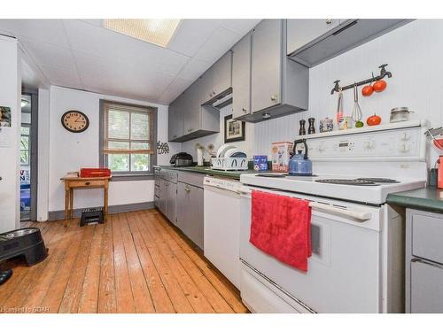 89 Mcnab Street E, Elora, ON - Indoor Photo Showing Kitchen