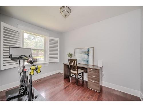 24 Craig Street, Brampton, ON - Indoor Photo Showing Gym Room