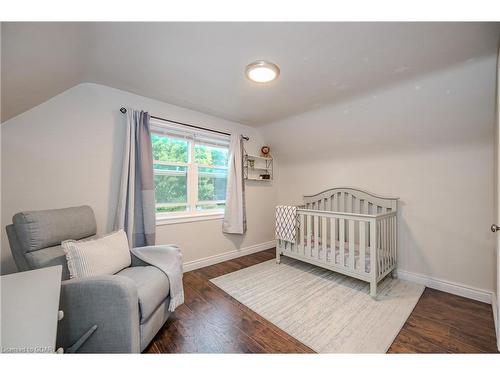 28 Winston Crescent, Guelph, ON - Indoor Photo Showing Bedroom