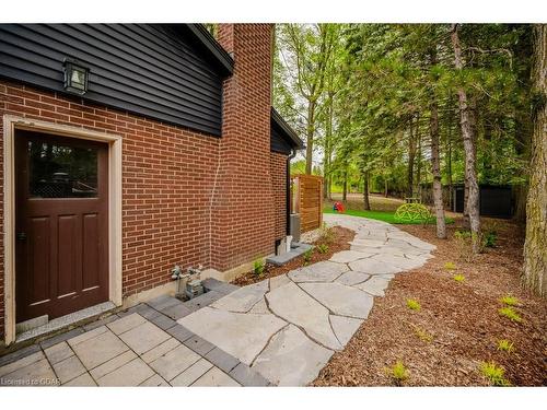 246 Park Lawn Place, Waterloo, ON - Outdoor