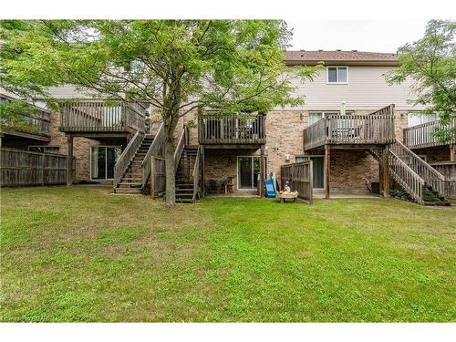 40-31 Schroder Crescent, Guelph, ON - Outdoor With Deck Patio Veranda