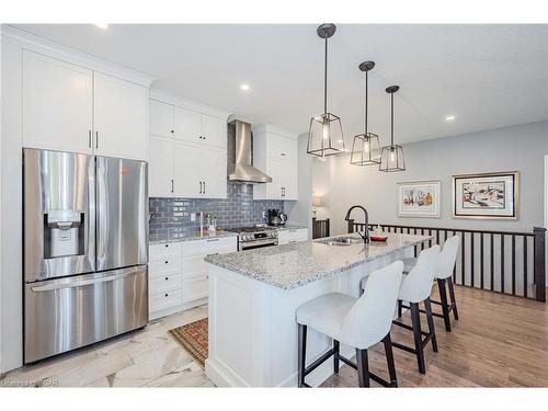 43 Moynihan Place, Elora, ON - Indoor Photo Showing Kitchen With Upgraded Kitchen